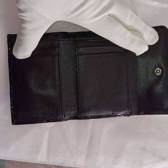 Burberry wallet authentic EUC - Picture 5 of 6